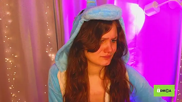 Charlotte wow online show from 02.03.25