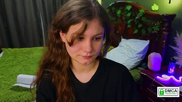 Charlotte wow online show from 03.04.25