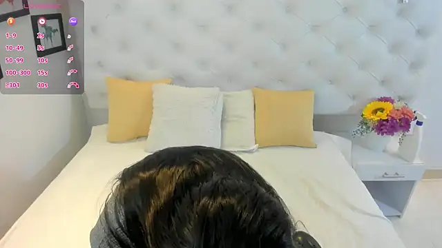 Snapshot of thaliia_gomez chatting on 03.05.25 thaliia gomez online show from 03.05.25