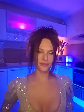 Snapshot of Luna_Kitanna chatting on 12.11.24 Luna Kitanna online show from 12.11.24