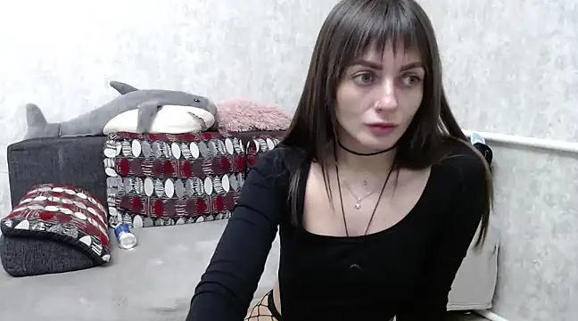Snapshot of LikaLuis chatting on 02.02.25 LikaLuis online show from 02.02.25