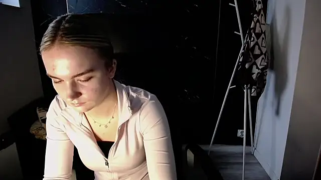 viktoria lovely online show from 11.09.25