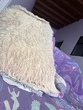 NicholScully online show from 04.01.26