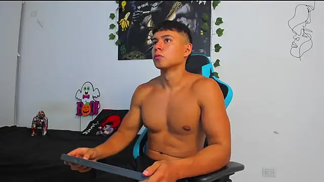 Bray Kevin online show from 02.22.25