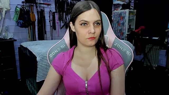 Snapshot of Stroynyash chatting on 01.18.25 Stroynyash online show from 01.18.25