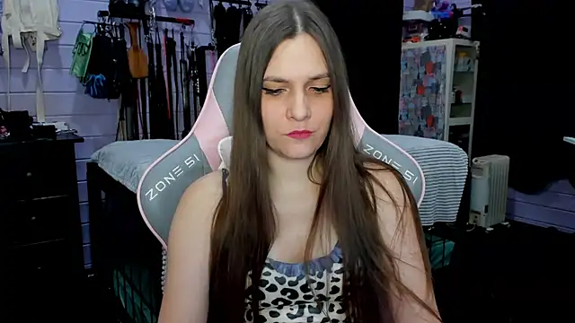 Snapshot of Stroynyash chatting on 02.01.25 Stroynyash online show from 02.01.25