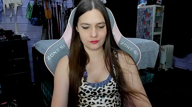 Snapshot of Stroynyash chatting on 02.01.25 Stroynyash online show from 02.01.25