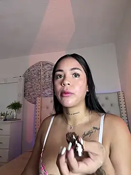 IsabelaVanegas  online show from 09.25.25