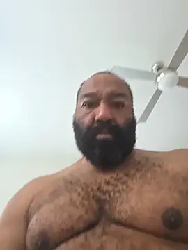 Bearhoney843 online show from 10.30.25