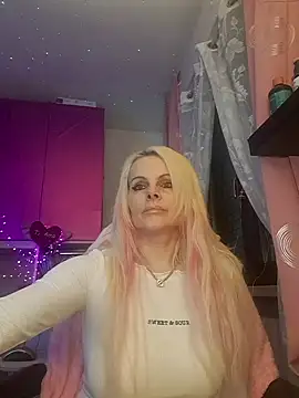 Angeldevilus online show from 01.05.25