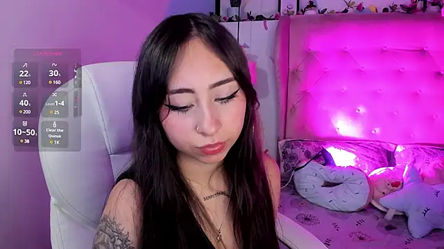 Snapshot of _cloe_martinez chatting on 03.09.25 cloe martinez online show from 03.09.25