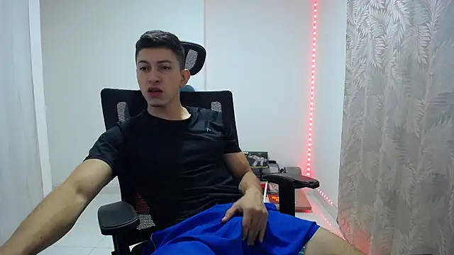 Iam yourbabyprincess XD online show from 12.06.24