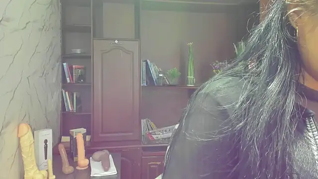 MelissaaCortes online show from 03.19.25