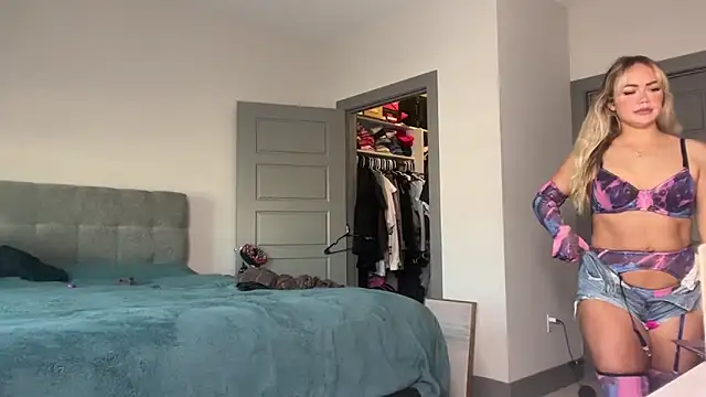 ElenaErickson online show from 12.30.24