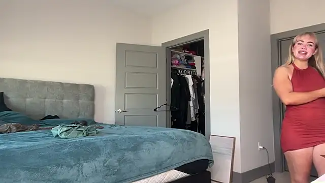 ElenaErickson online show from 02.26.25