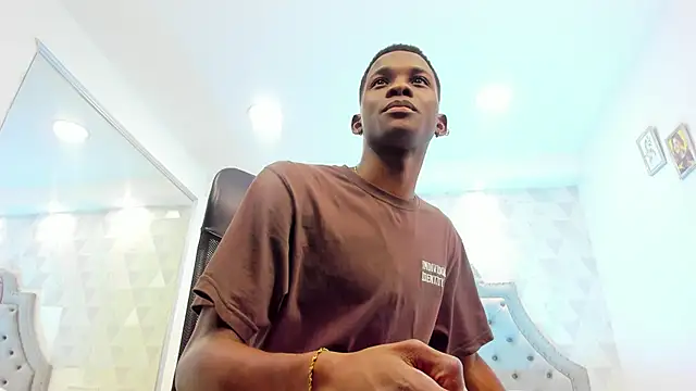 JacksonMuller  online show from 12.21.24