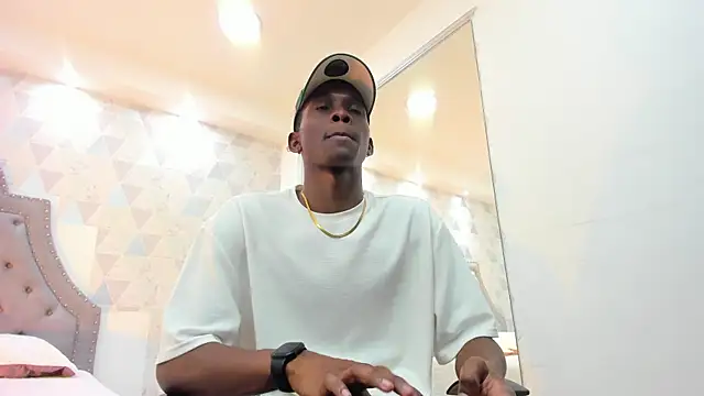 JacksonMuller  online show from 01.31.25