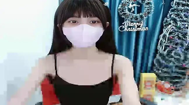 Snapshot of Cici_babier chatting on 12.20.24 Cici babier online show from 12.20.24