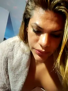 CurvyViolet online show from 02.22.25