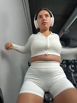 Snapshot of Nathcurly_ chatting on 12.03.25 Nathcurly online show from 12.03.25