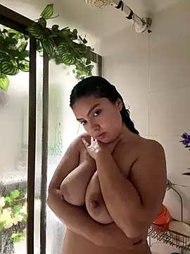 Snapshot of Nathcurly_ chatting on 01.08.26 Nathcurly online show from 01.08.26