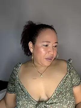 debboraWagner online show from 04.22.26