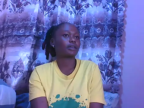 Snapshot of tanishacute chatting on 12.30.24 tanishacute online show from 12.30.24