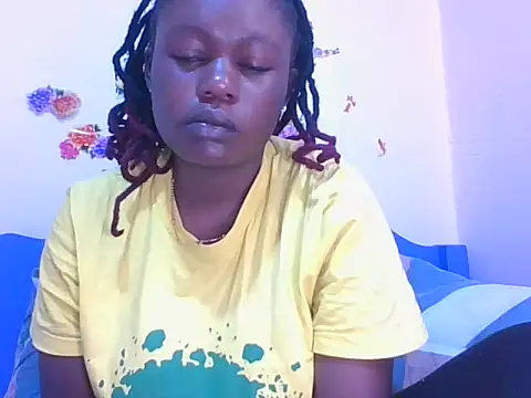 Snapshot of tanishacute chatting on 03.08.25 tanishacute online show from 03.08.25