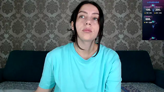 Louise Lavender online show from 09.21.25