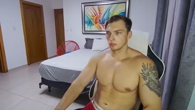 Snapshot of YourHotGreg chatting on 09.25.25 YourHotGreg online show from 09.25.25