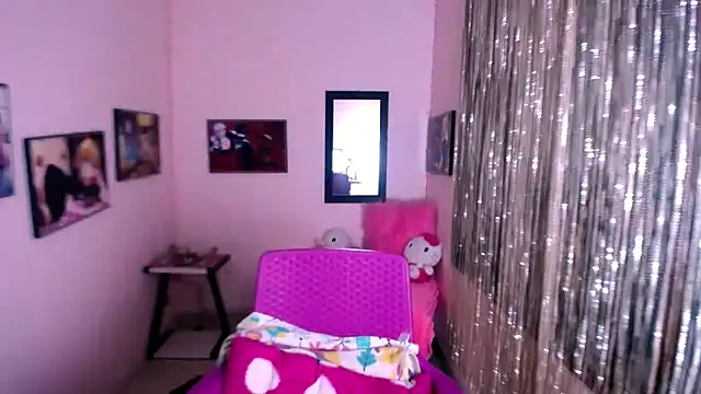 Cristal w online show from 02.04.25