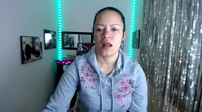 Cristal w online show from 03.20.25