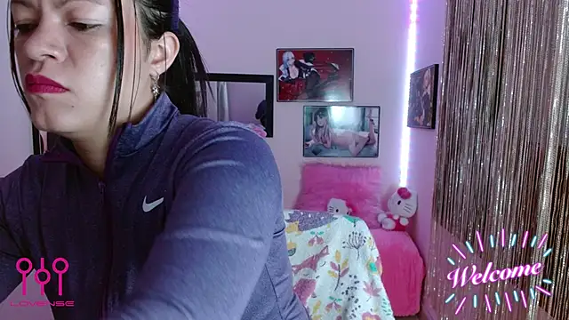 Cristal w online show from 09.12.25