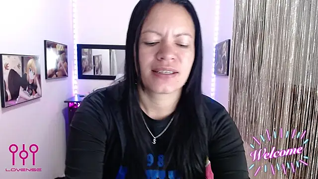 Cristal w online show from 10.14.25