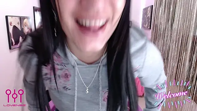 Cristal w online show from 10.22.25