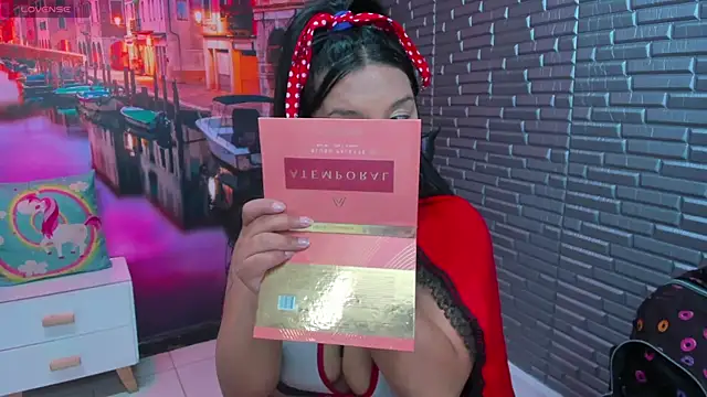 Small naughty  online show from 10.31.25