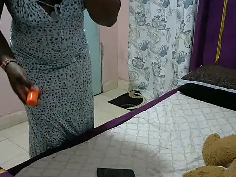 slender-qwene online show from 09.20.25