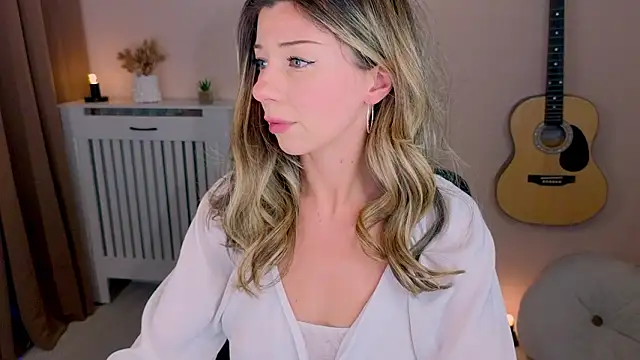 Lenamuti25 online show from 03.31.26