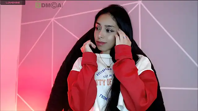 lilylouisee online show from 02.14.26