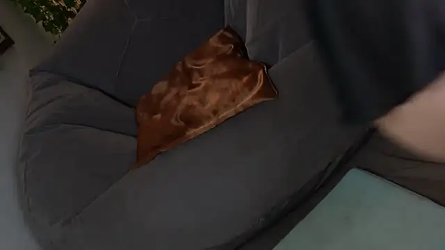 NaughtYHomemadE online show from 01.19.25