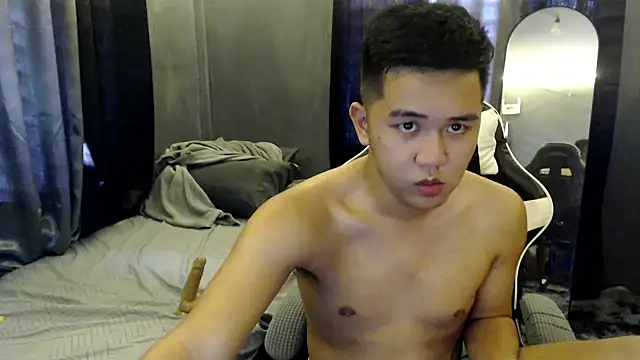 xgregor07 online show from 11.15.25