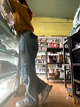 Rosa 998 online show from 12.04.25