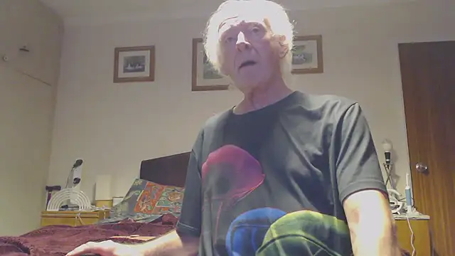 WaverlyKernow online show from 12.02.24