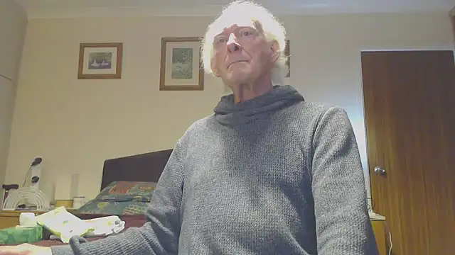 WaverlyKernow online show from 12.04.24