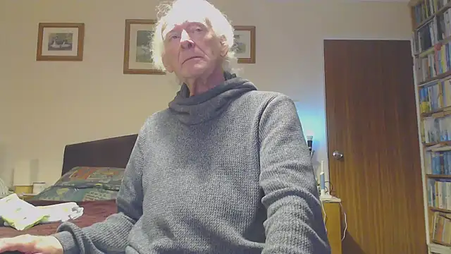 WaverlyKernow online show from 12.04.24