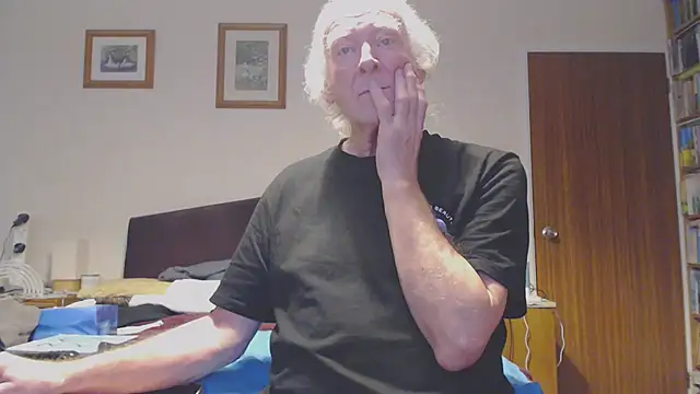 WaverlyKernow online show from 01.10.25