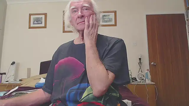 WaverlyKernow online show from 01.31.25