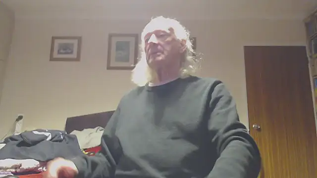 WaverlyKernow online show from 12.14.25