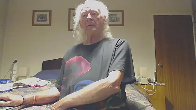 WaverlyKernow online show from 04.06.26