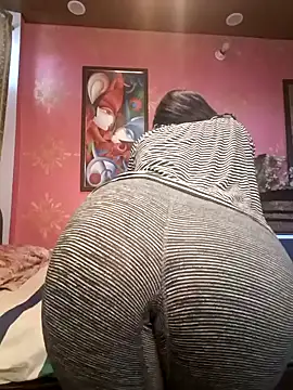 Snapshot of yourkajal chatting on 02.14.25 yourkajal online show from 02.14.25